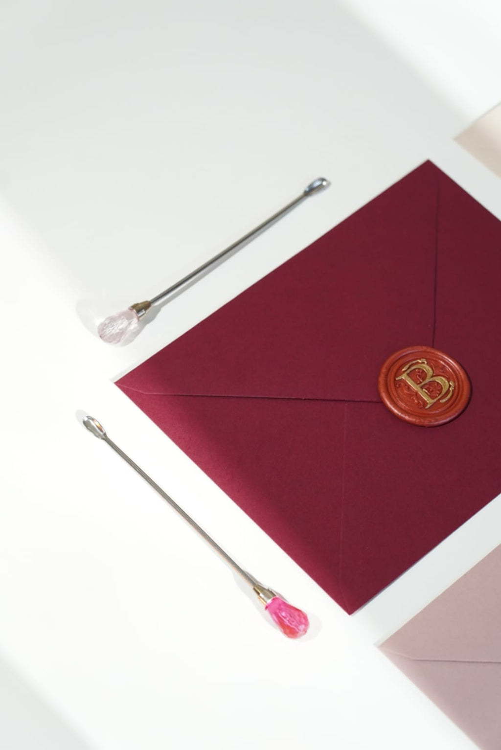 Maroon, Standard