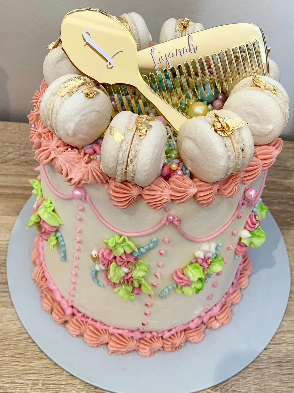 Bespoke Icing Cakes (includes acrylic decorations)