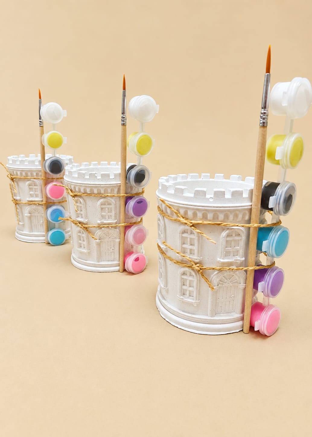 Vintage Castle Tower pen holder painting kit