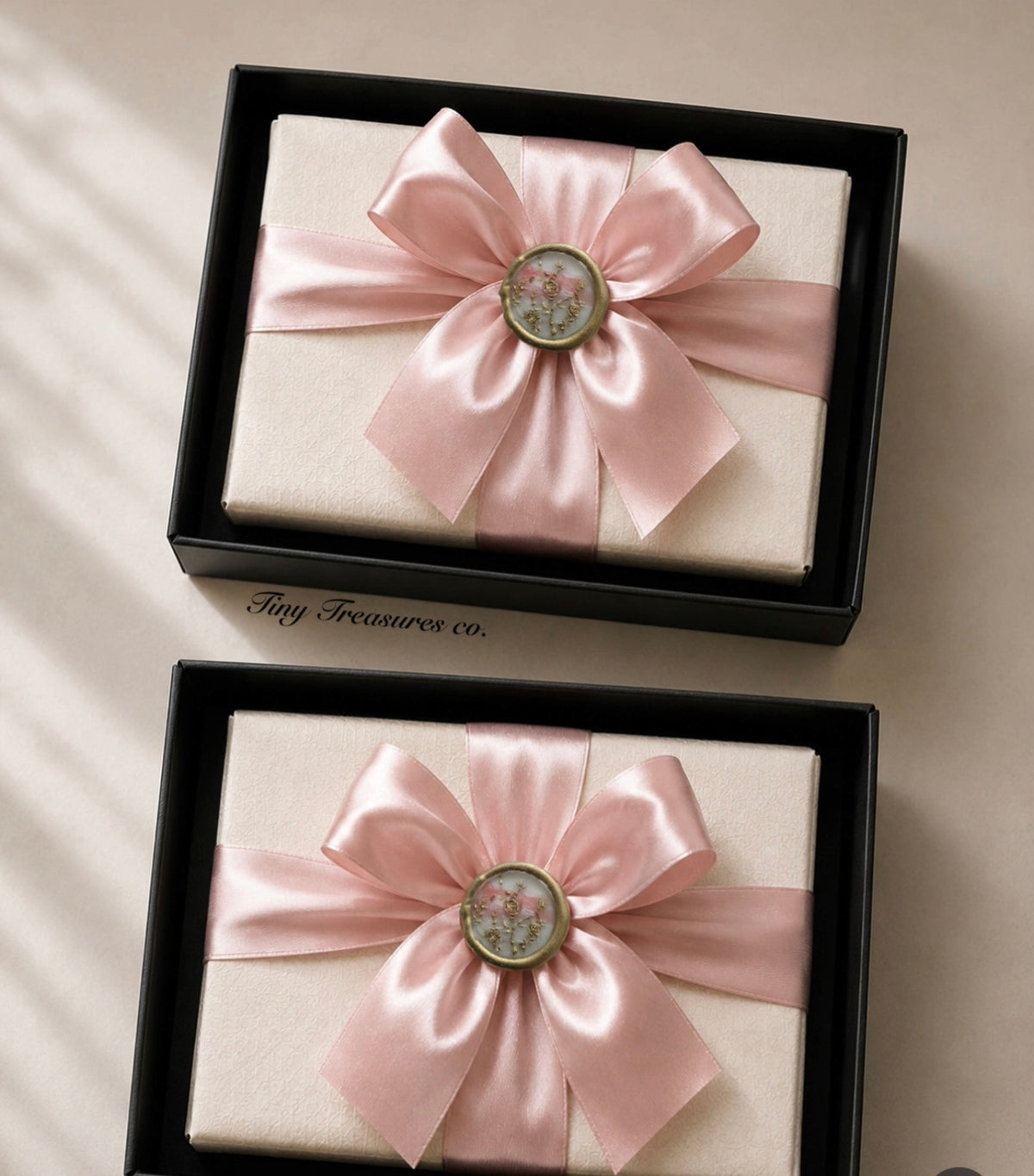 Luxury Vintage Faded Rose wax seal