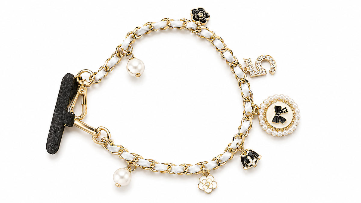 Coco Roped Charm short phone chain