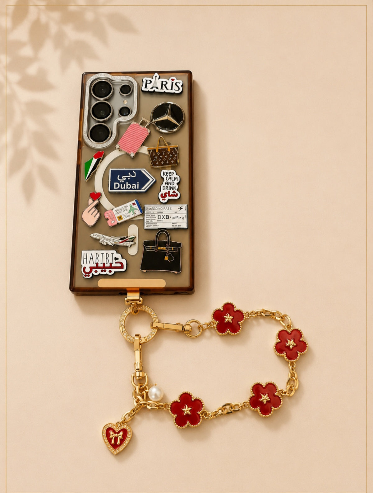 Fleur Charm short phone chain
