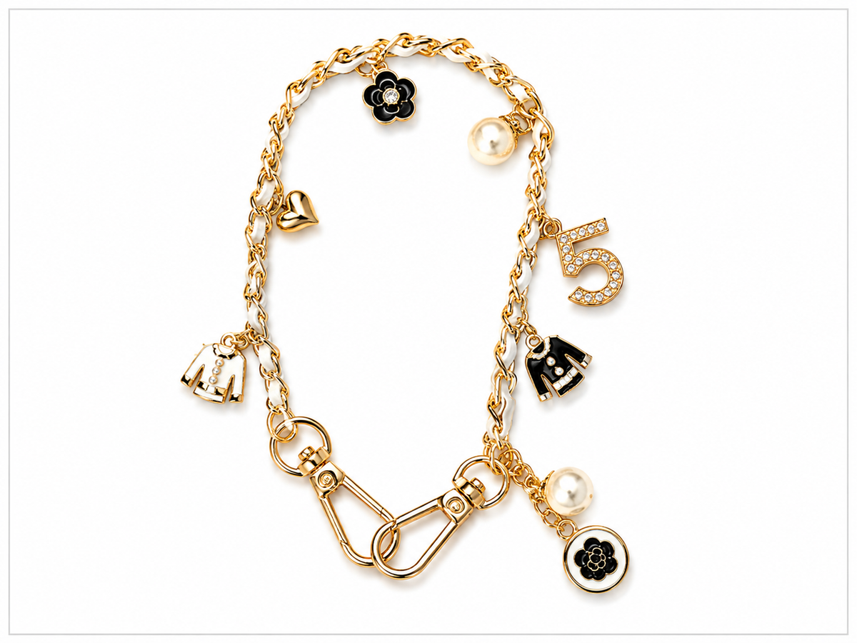 Coco Roped Charm short phone chain