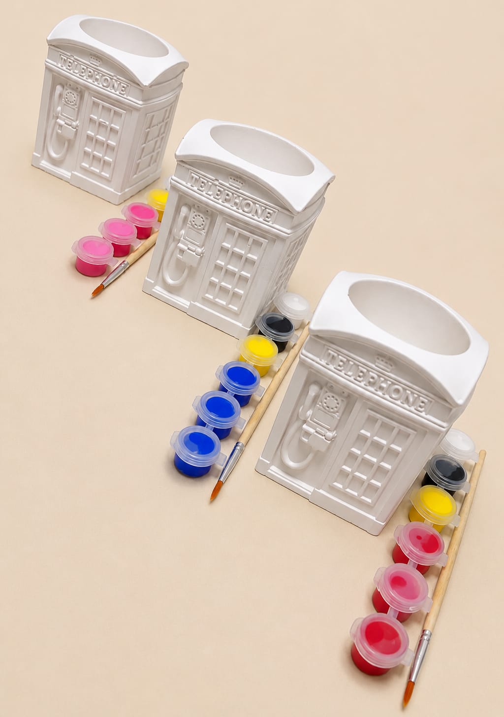 British Telephone Booth pen holder painting kit (Copy)